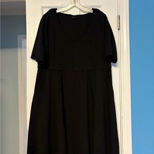 Women's Torrid 2 V Neck Black Short Sleeve Dress H13